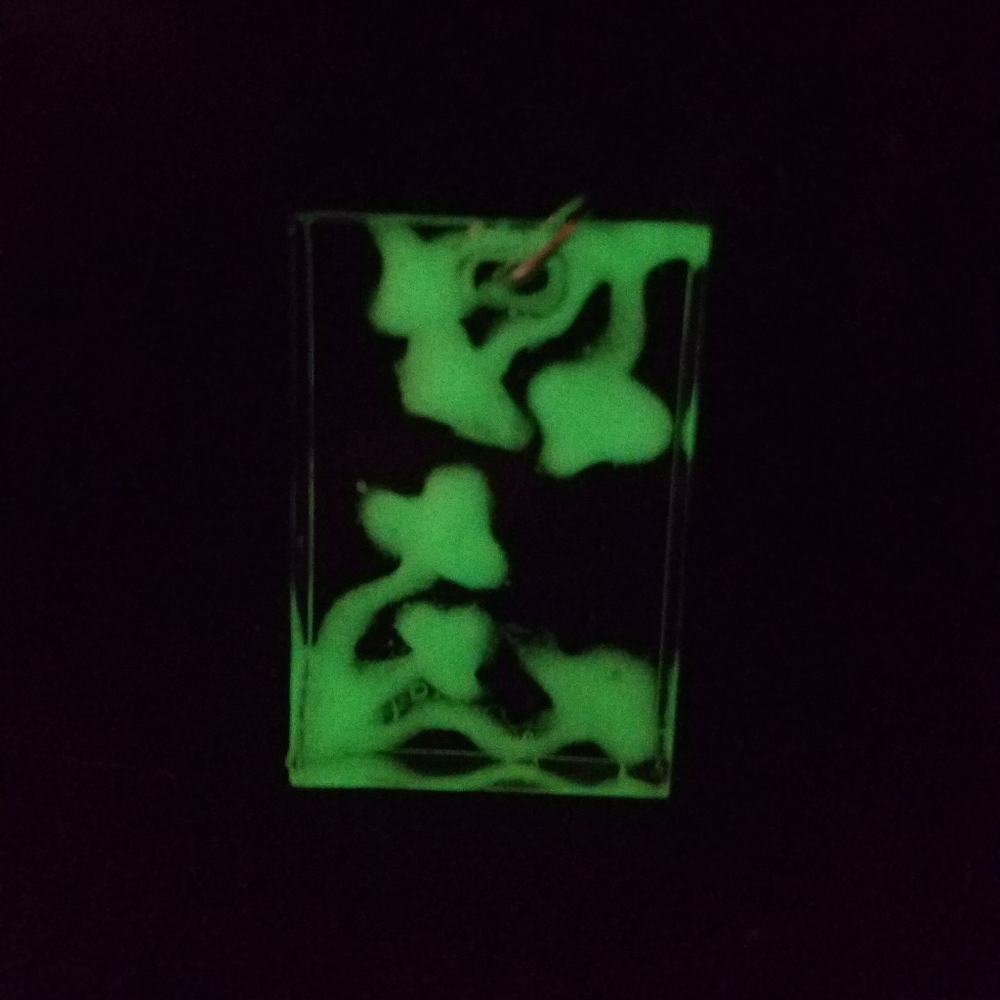 GLOW Mushroom Necklace (Lg)